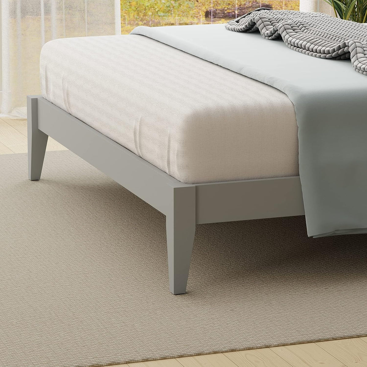 Solid Wood Platform Bed S285428