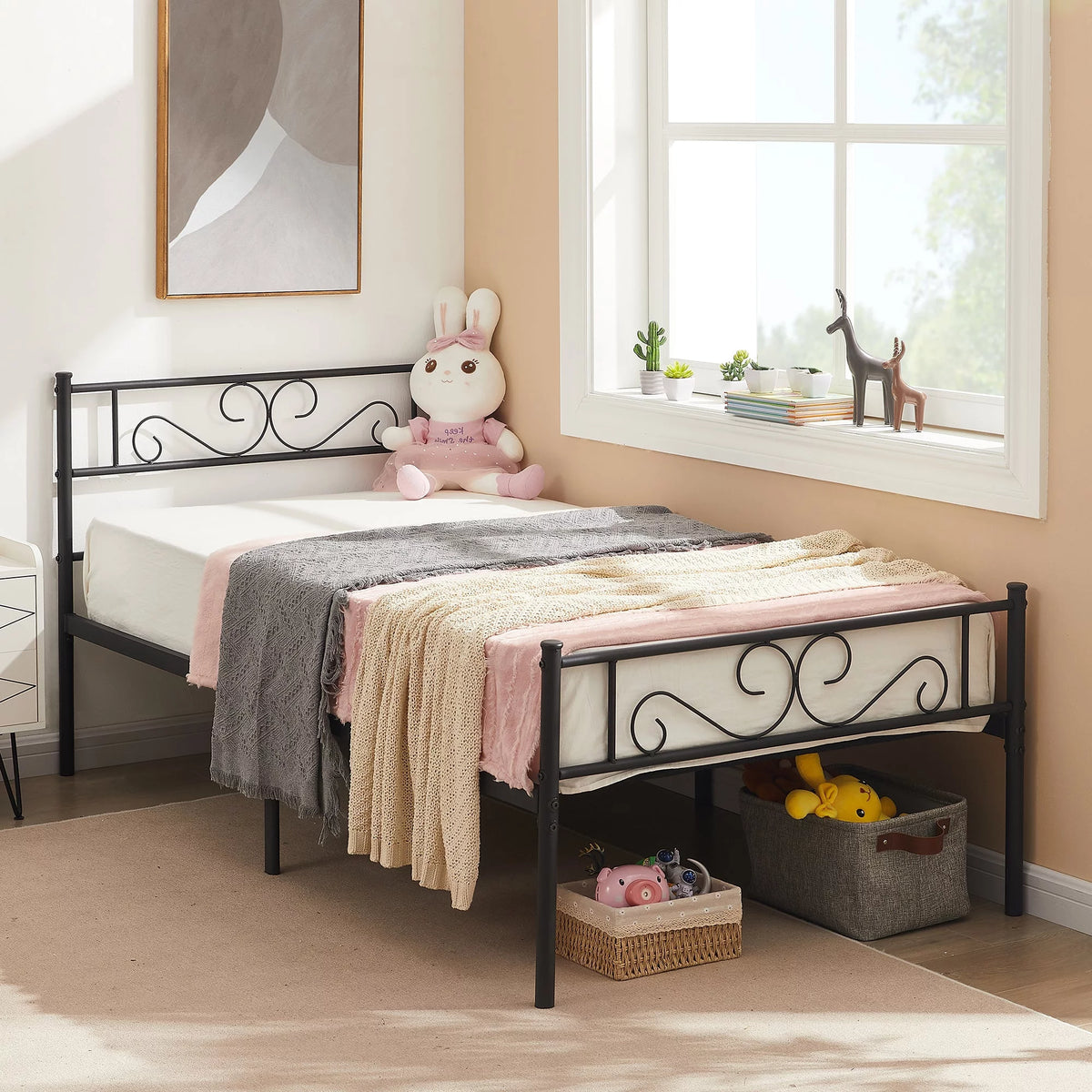 Twin Size Black Metal Platform Bed Frame with Headboard Z37533