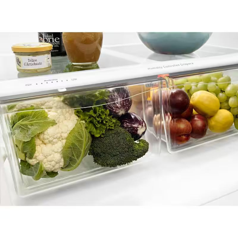 22 cu. ft. Stainless Steel Bottom Freezer Refrigerator U60815