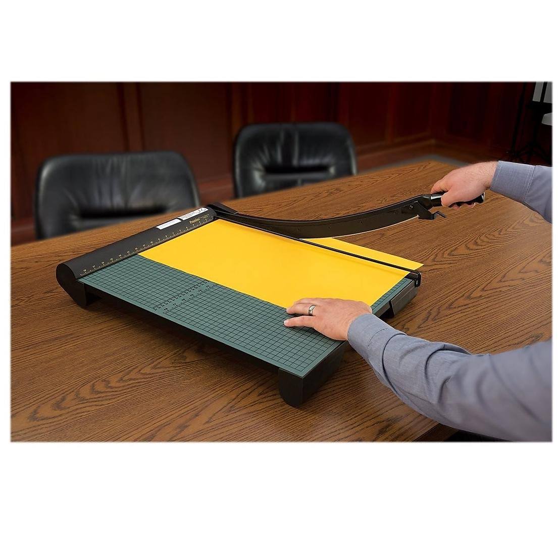 Green Paper Trimmer 20 Sheets Wood Base J6329