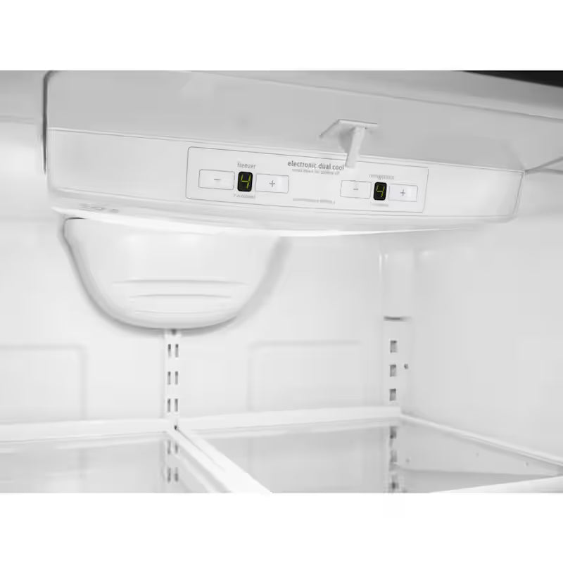 22 cu. ft. Stainless Steel Bottom Freezer Refrigerator U60815