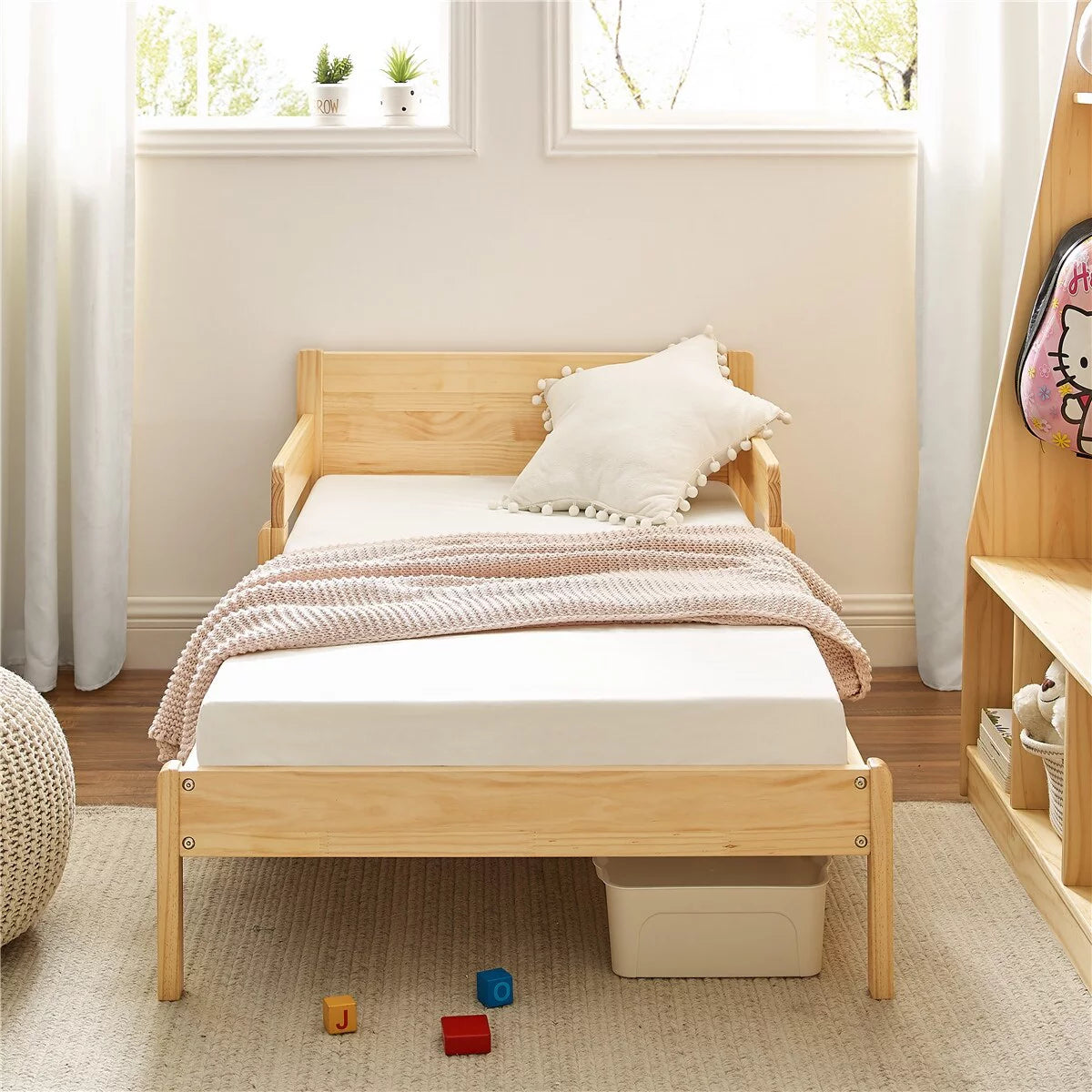 Solid Wood Toddler Bed with 2 Side Guardrails F89237