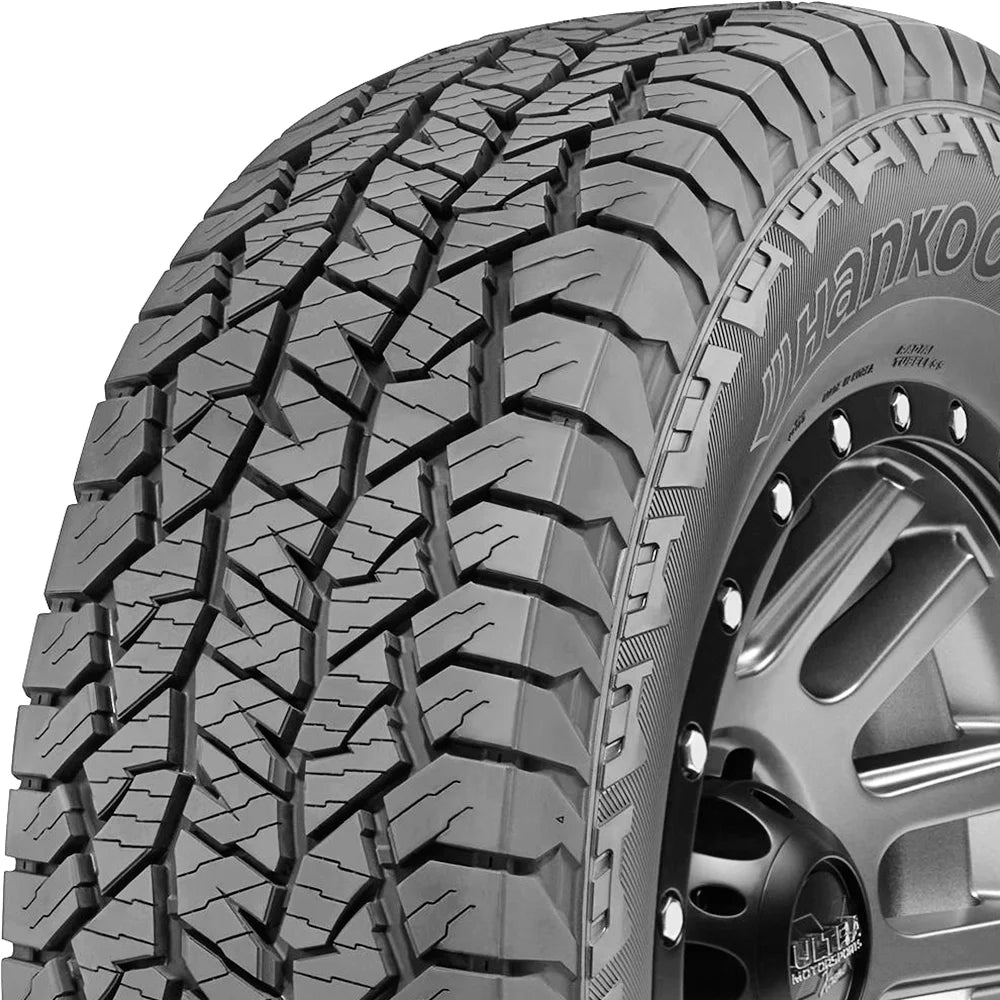 255/70R18 113T Tire L912