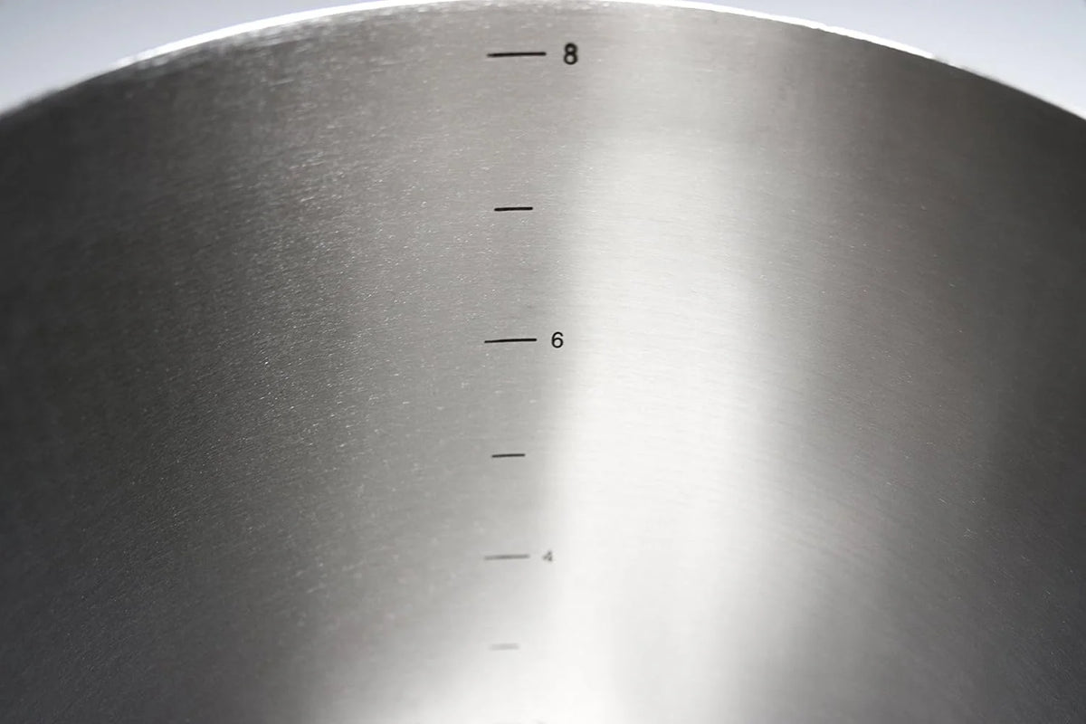 Stainless Steel Brew Kettle With Volume Markings 15 Gallon S651